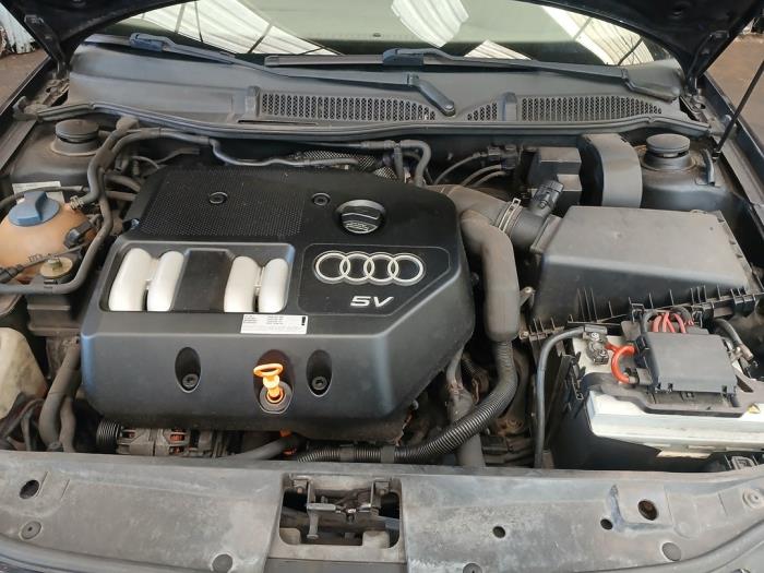 Audi A3 1.8 20V Sloopvoertuig (2001, Blauw)