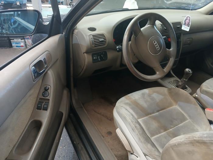 Audi A3 1.8 20V Sloopvoertuig (2001, Blauw)