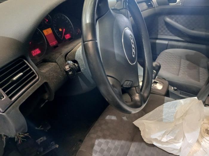 Audi A6 2.4 V6 30V Sloopvoertuig (2004, Grijs)