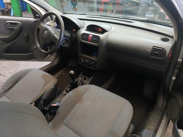 Opel Corsa C 1.0 12V Sloopvoertuig (2003, Grijs)