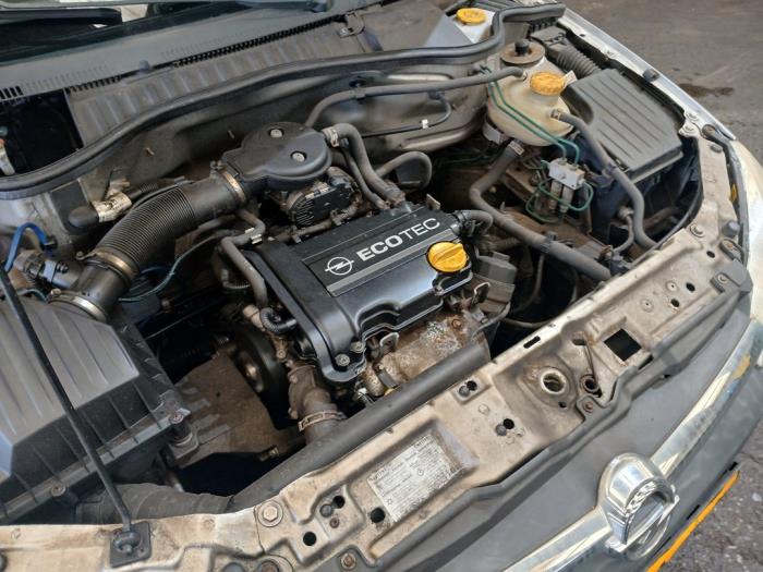 Opel Corsa C 1.0 12V Sloopvoertuig (2003, Grijs)