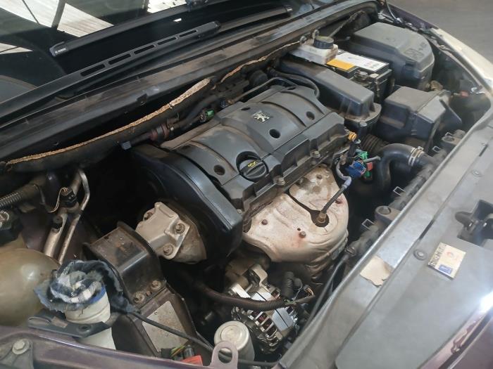 Peugeot 307 1.6 16V Sloopvoertuig (2006, Paars)