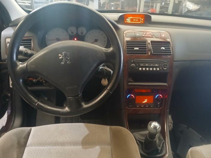 Peugeot 307 1.6 16V Sloopvoertuig (2006, Paars)