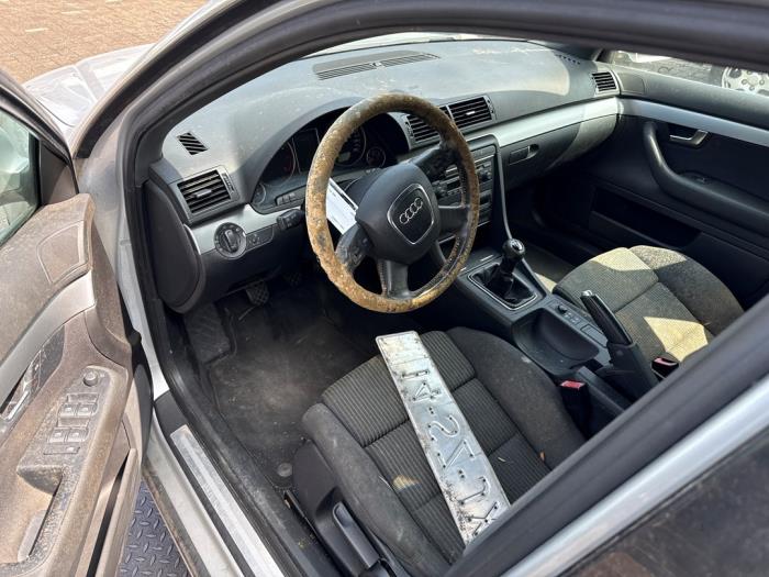 Audi A4 Avant 2.0 TFSI 20V Sloopvoertuig (2006, Grijs)