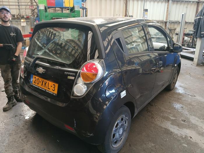Chevrolet Spark 1.0 16V Bifuel Sloopvoertuig (2012, Zwart)