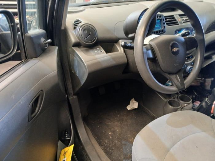 Chevrolet Spark 1.0 16V Bifuel Sloopvoertuig (2012, Zwart)