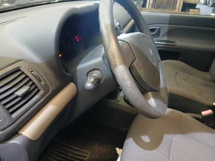Renault Clio II 1.2 16V Sloopvoertuig (2004, Blauw)