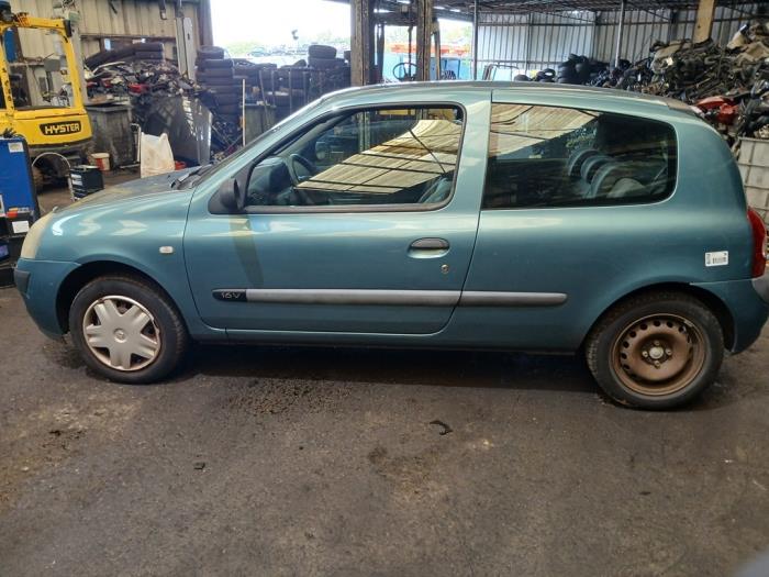Renault Clio II 1.2 16V Sloopvoertuig (2004, Blauw)