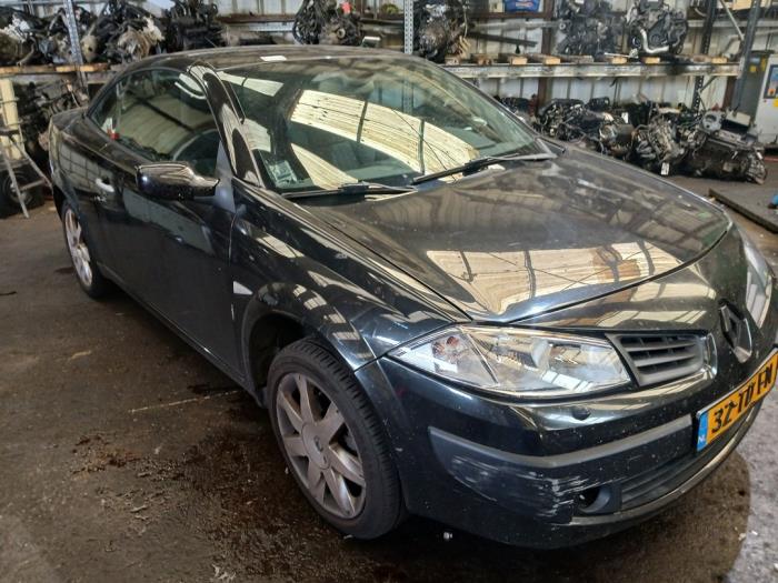 Renault Megane II CC 1.6 16V Sloopvoertuig (2006, Zwart)
