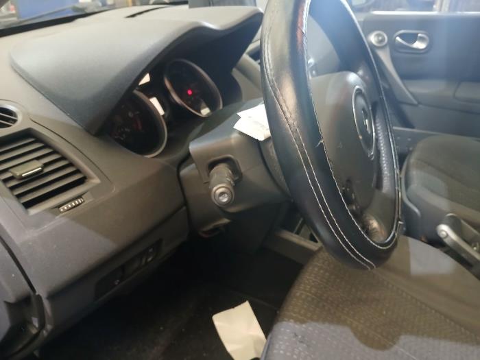 Renault Megane II CC 1.6 16V Sloopvoertuig (2006, Zwart)