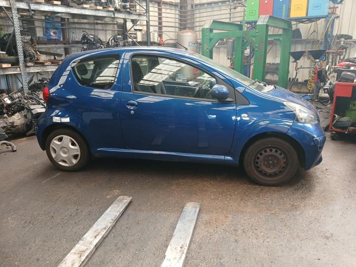 Toyota Aygo 1.0 12V VVT-i Sloopvoertuig (2008, Blauw)