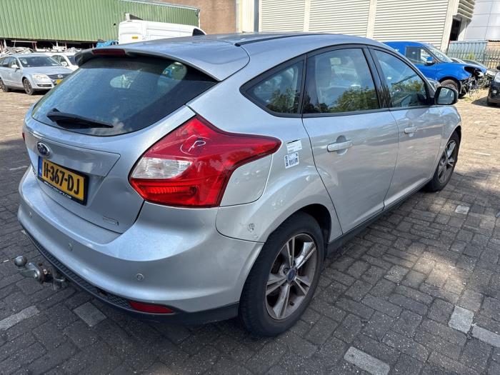 Ford Focus 3 1.0 Ti-VCT EcoBoost 12V 100 Sloopvoertuig (2014, Grijs)