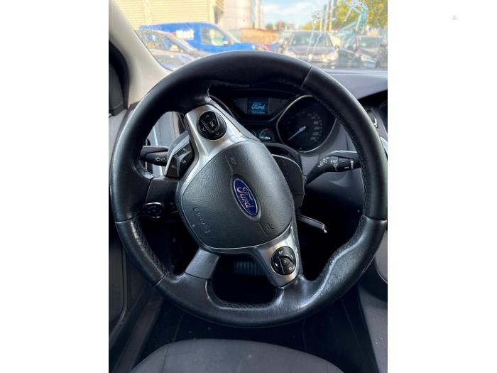 Ford Focus 3 1.0 Ti-VCT EcoBoost 12V 100 Sloopvoertuig (2014, Grijs)