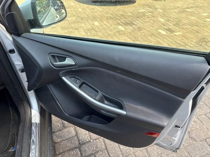 Ford Focus 3 1.0 Ti-VCT EcoBoost 12V 100 Sloopvoertuig (2014, Grijs)