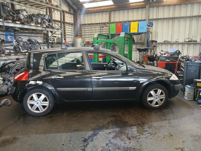Renault Megane II 1.6 16V Sloopvoertuig (2005, Zwart)