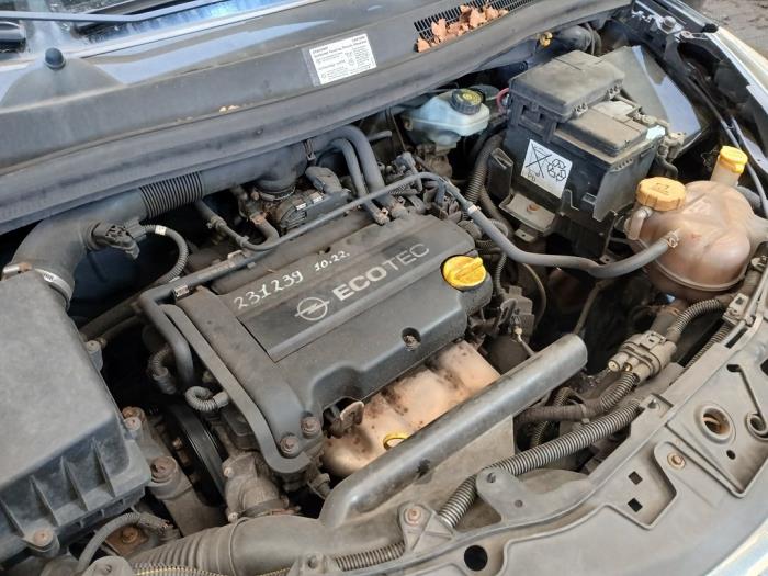 Opel Corsa D 1.2 16V Sloopvoertuig (2007, Grijs)