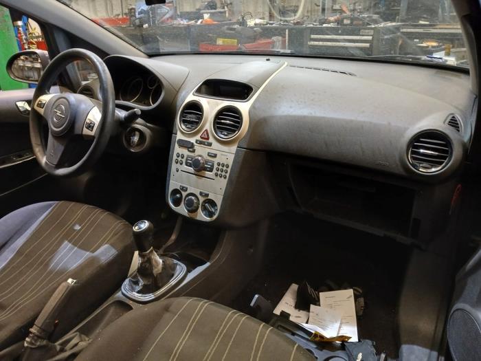 Opel Corsa D 1.2 16V Sloopvoertuig (2007, Grijs)