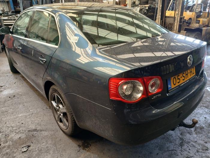 Volkswagen Jetta III 2.0 16V FSI Sloopvoertuig (2006, Grijs)