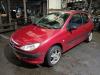 Peugeot 206 1.4 XR,XS,XT,Gentry Sloopvoertuig (2000, Rood)