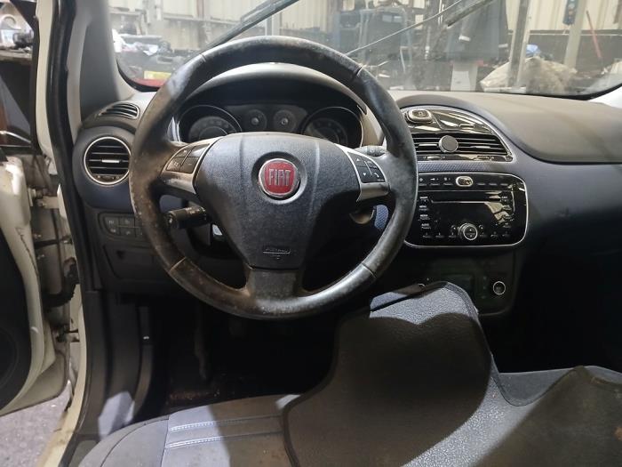 Fiat Punto Evo 1.3 JTD Multijet 85 16V Euro 5 Sloopvoertuig (2011, Wit)