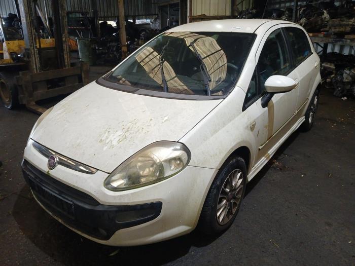 Fiat Punto Evo 1.3 JTD Multijet 85 16V Euro 5 Sloopvoertuig (2011, Wit)