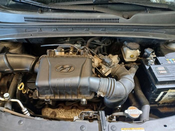 Hyundai i10 1.1i 12V Sloopvoertuig (2009, Grijs)