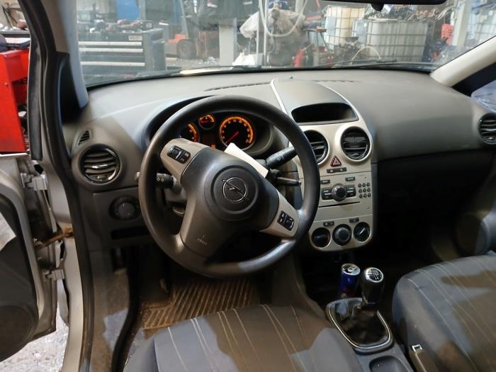 Opel Corsa D 1.2 16V Sloopvoertuig (2007, Grijs)