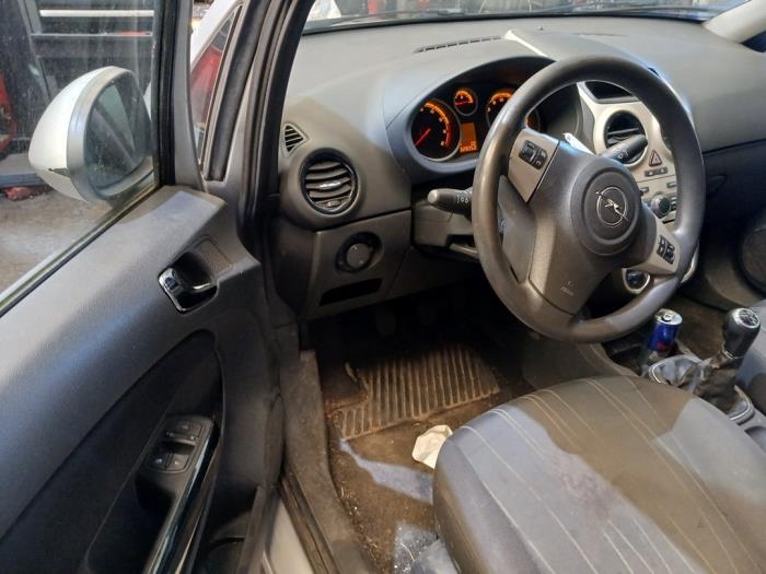 Opel Corsa D 1.2 16V Sloopvoertuig (2007, Grijs)