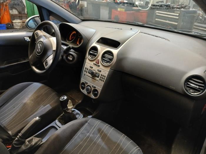 Opel Corsa D 1.2 16V Sloopvoertuig (2007, Grijs)