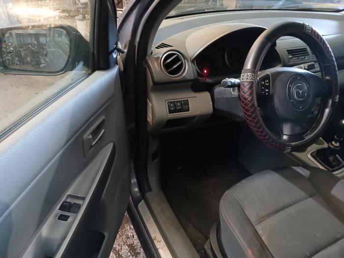 Mazda 2 1.4 16V Sloopvoertuig (2004, Grijs)