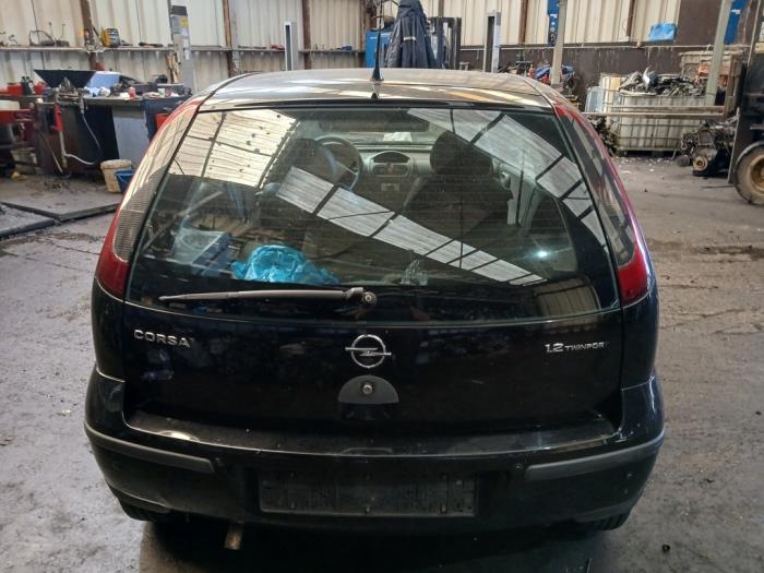 Opel Corsa C 1.2 16V Twin Port Sloopvoertuig (2005, Zwart)