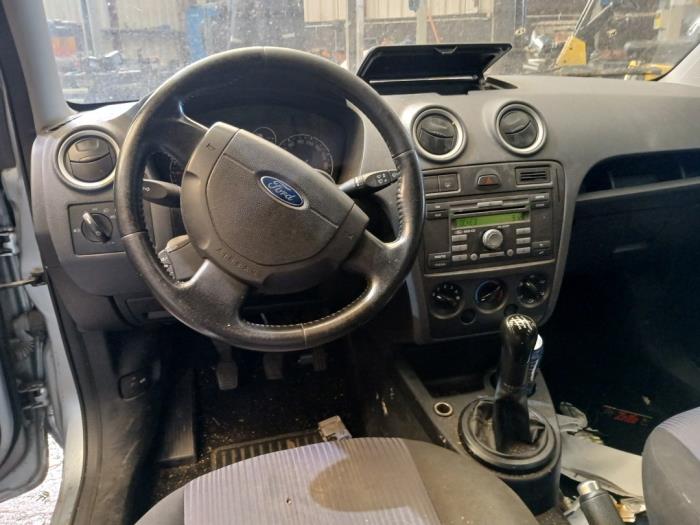 Ford Fusion 1.4 16V Sloopvoertuig (2006, Blauw)