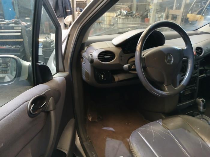 Mercedes A 1.9 A-190 Sloopvoertuig (2000, Grijs)