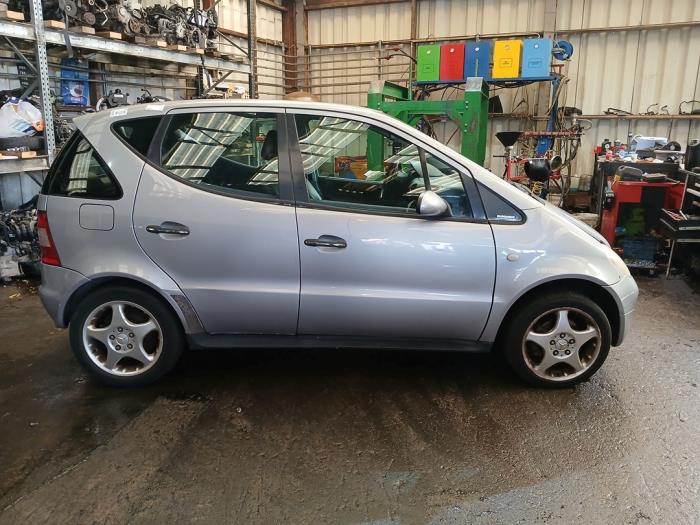 Mercedes A 1.9 A-190 Sloopvoertuig (2000, Grijs)