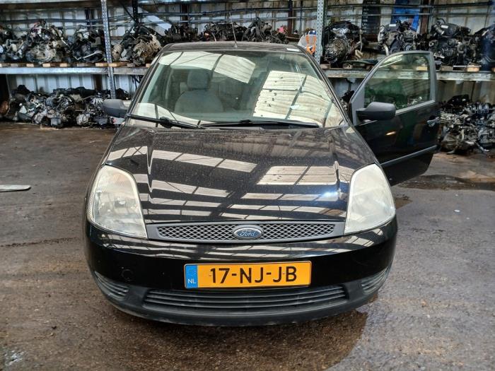 Ford Fiesta 5 1.25 16V Sloopvoertuig (2003, Zwart)