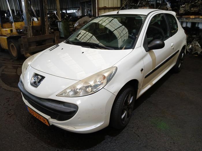Peugeot 206+ 1.1 XR,XS Sloopvoertuig (2009, Wit)