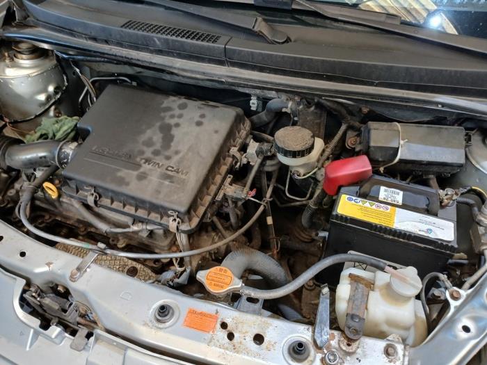 Daihatsu Sirion 2 1.3 16V DVVT Sloopvoertuig (2005, Grijs)