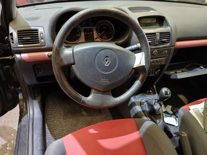 Renault Clio II 1.2 Sloopvoertuig (2003, Zwart)