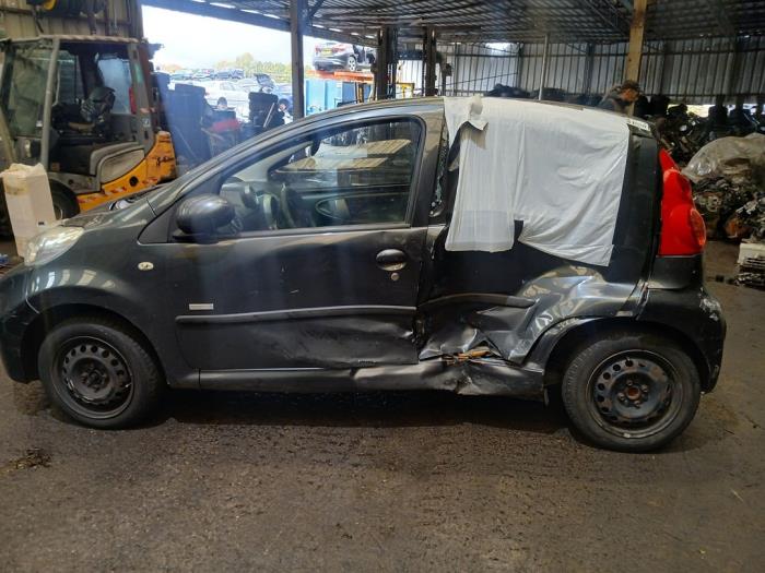Peugeot 107 1.0 12V Sloopvoertuig (2011, Grijs)