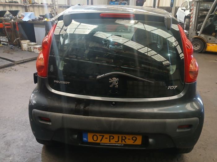 Peugeot 107 1.0 12V Sloopvoertuig (2011, Grijs)