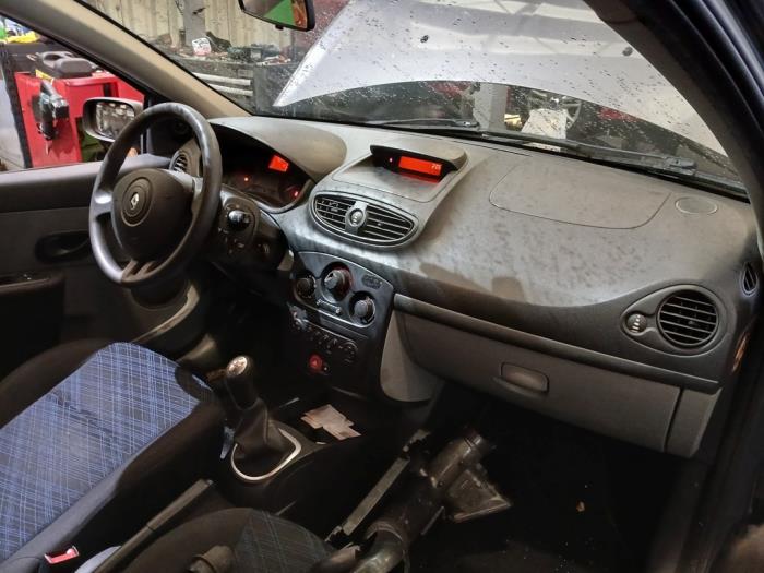 Renault Clio III 1.4 16V Sloopvoertuig (2007, Blauw)