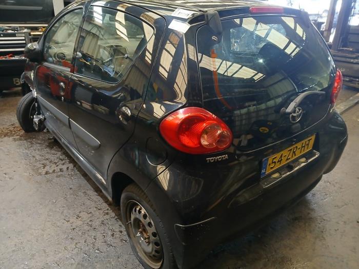 Toyota Aygo 1.0 12V VVT-i Sloopvoertuig (2008, Zwart)