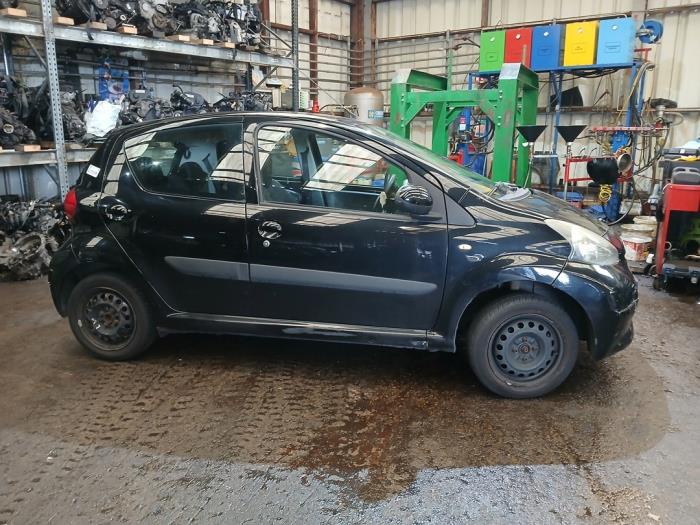 Toyota Aygo 1.0 12V VVT-i Sloopvoertuig (2008, Zwart)