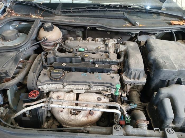 Peugeot 206 1.4 16V Sloopvoertuig (2004, Grijs)