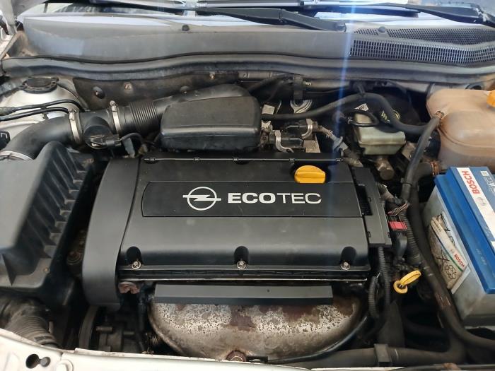 Opel Astra H SW 1.6 16V Twinport Sloopvoertuig (2004, Grijs)