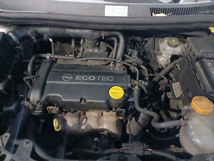 Opel Corsa D 1.4 16V Twinport Sloopvoertuig (2007, Grijs)