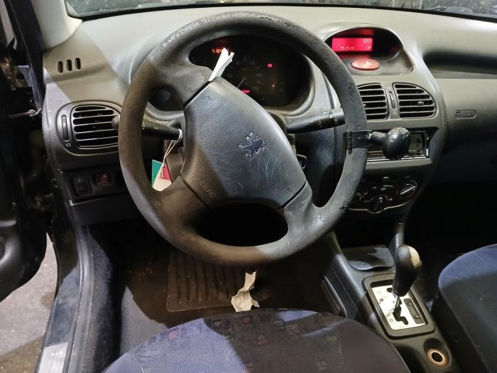 Peugeot 206 1.6 16V Sloopvoertuig (2002, Zwart)