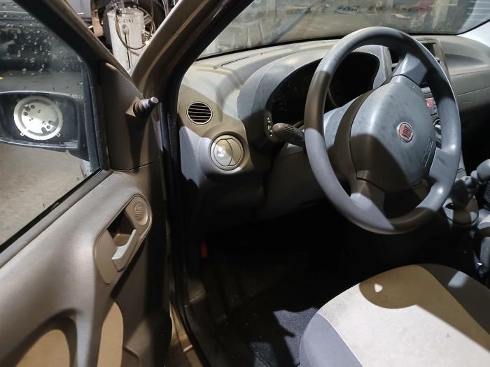 Fiat Panda 1.2 Fire Sloopvoertuig (2008, Beige)