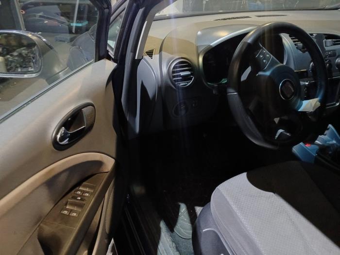 Seat Leon 1.6 Sloopvoertuig (2007, Blauw)