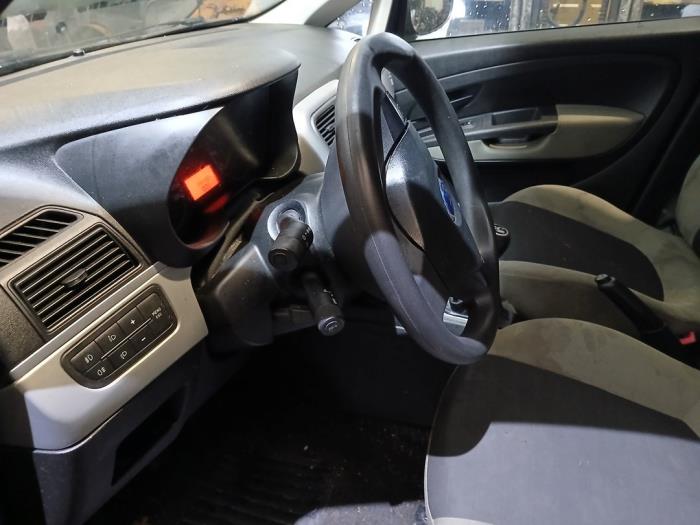 Fiat Grande Punto 1.2 Sloopvoertuig (2007, Zwart)